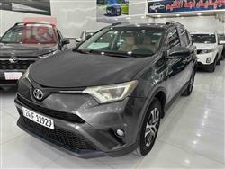 تۆیۆتا ڕاڤ 4